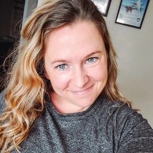 Meet your Posher, Cecilia